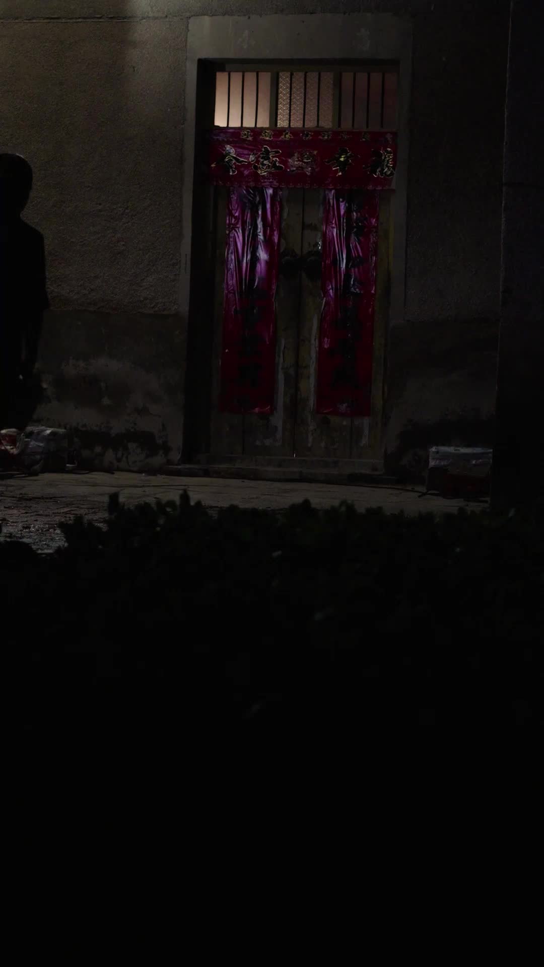 الحلقة 43 - تزوجت أغنى رجل وعمري خمسين